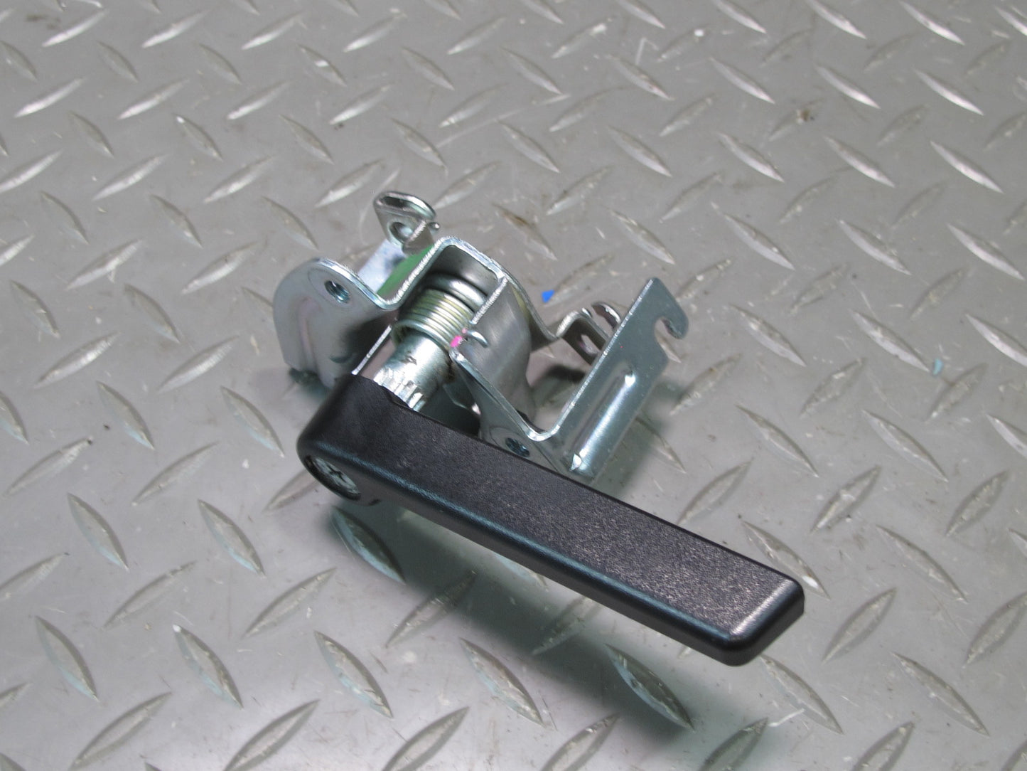 2003-2007 Lexus UZJ100L LX470 Rear Trunk Lid Liftgate Inner Open Release Handle