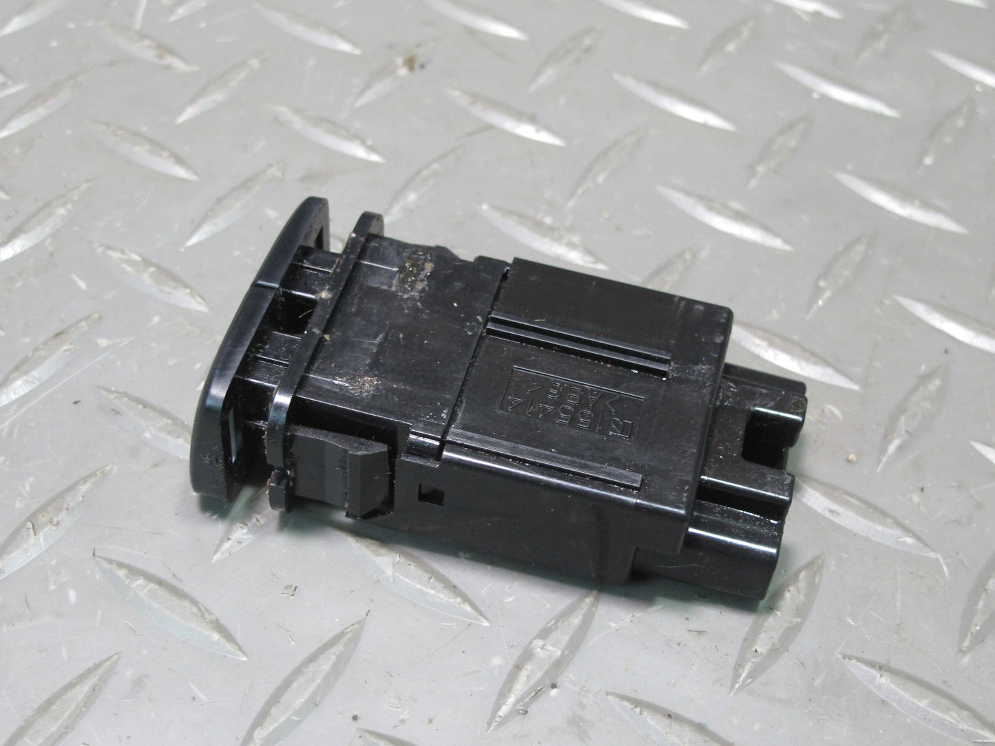 2003-2007 Lexus UZJ100L LX470 Gear Transmission Pattern PWR 2ND Switch Button