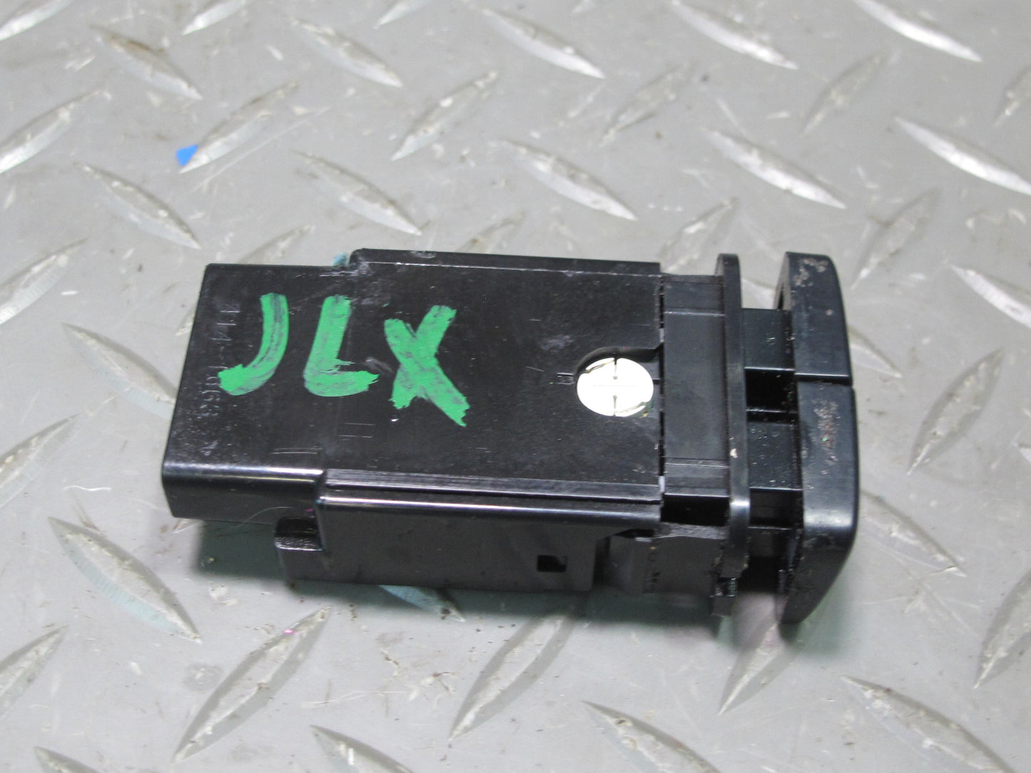 2003-2007 Lexus UZJ100L LX470 Gear Transmission Pattern PWR 2ND Switch Button