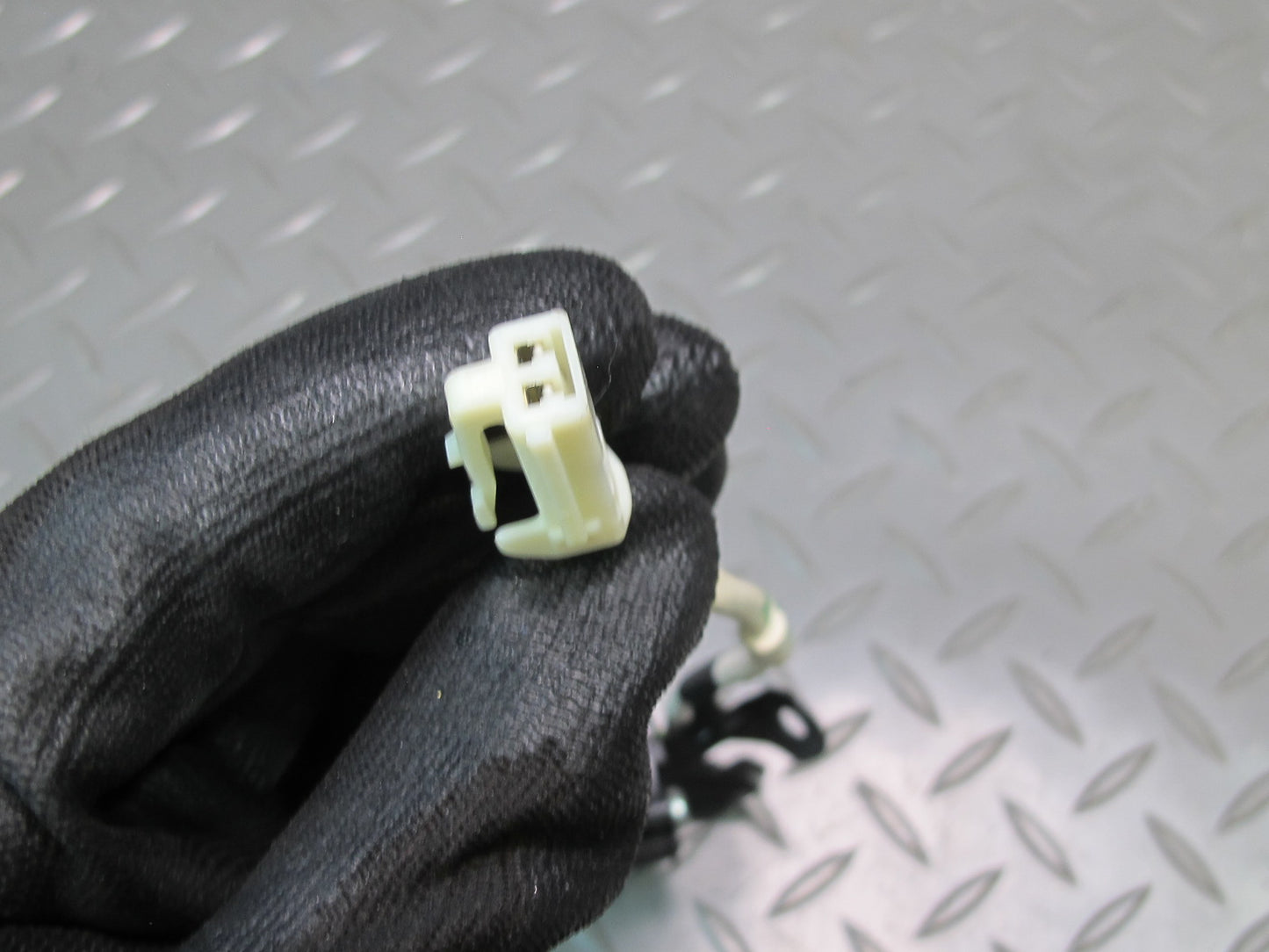 2003-2007 Lexus UZJ100L LX470 Mark Levinson Front Tweeter Speaker Set of 2