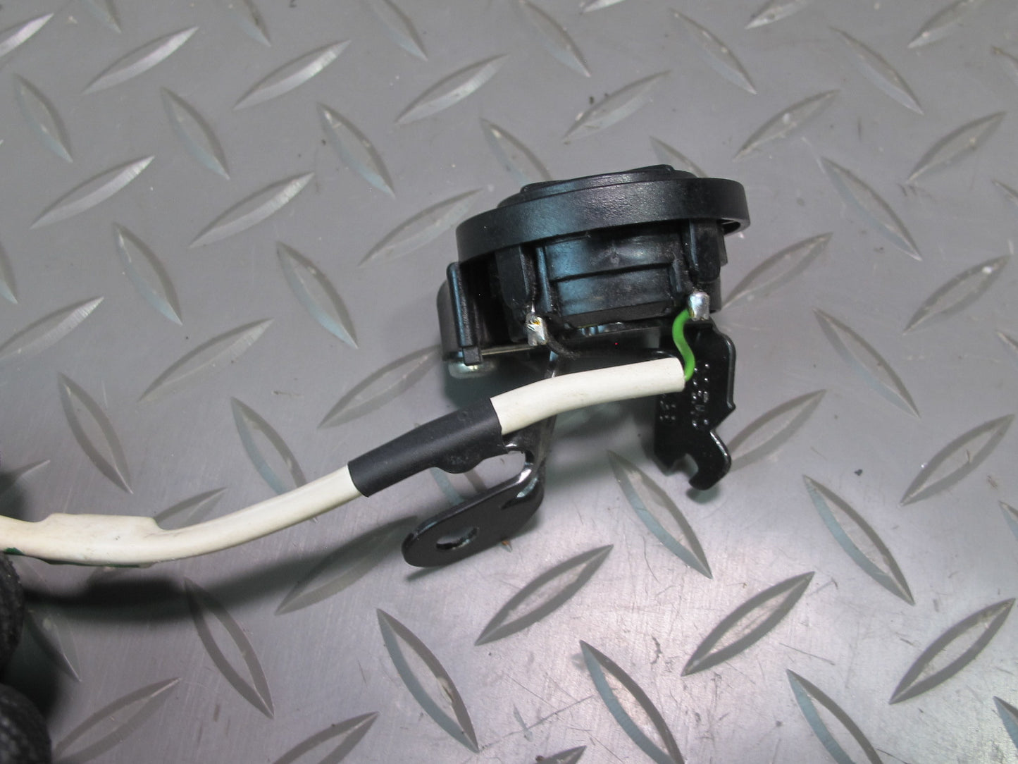 2003-2007 Lexus UZJ100L LX470 Mark Levinson Front Tweeter Speaker Set of 2