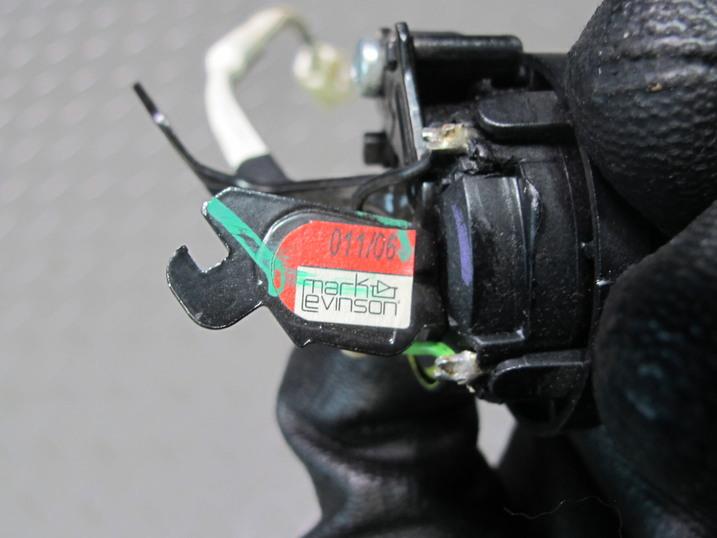 2003-2007 Lexus UZJ100L LX470 Mark Levinson Front Tweeter Speaker Set of 2