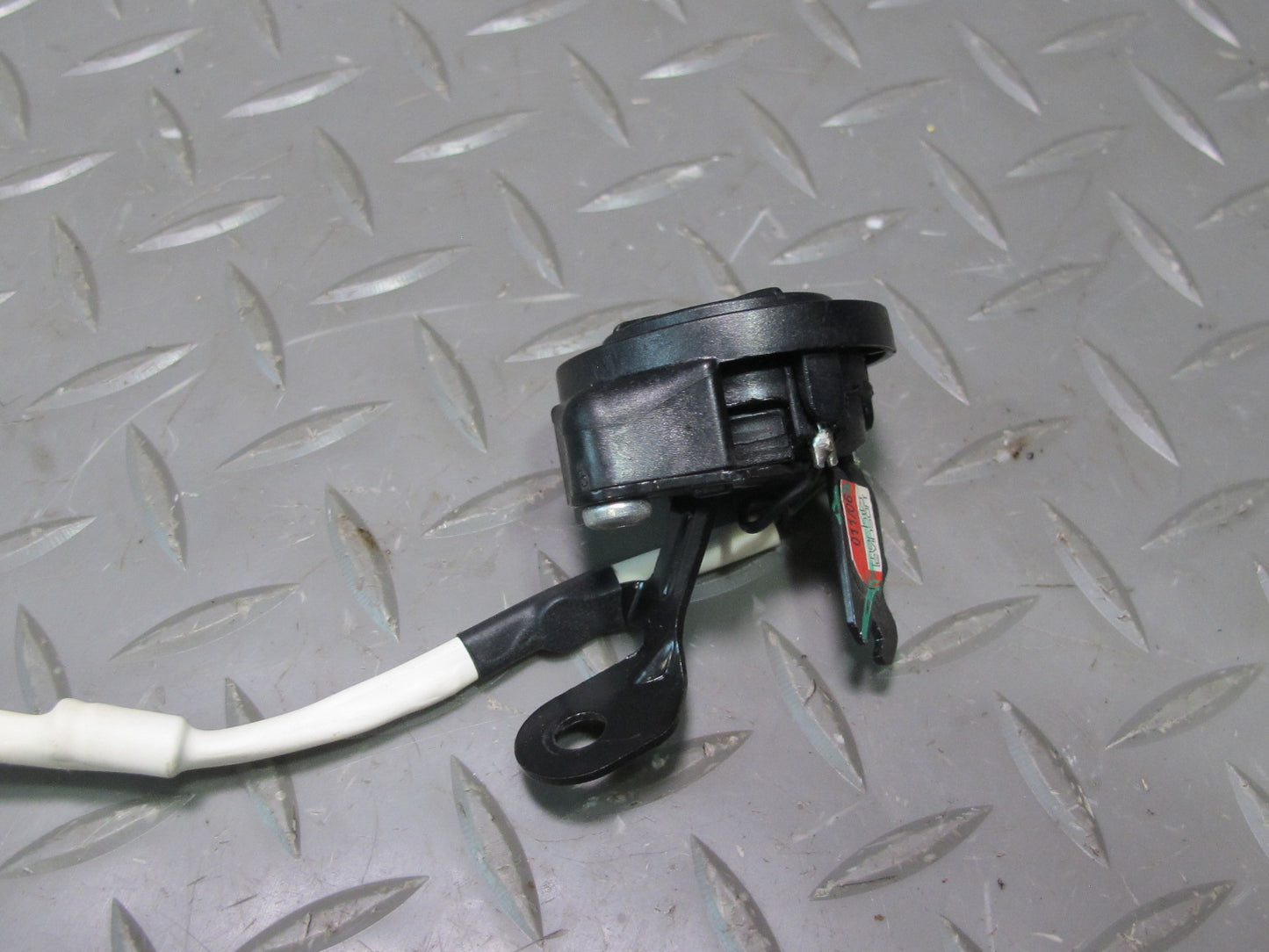 2003-2007 Lexus UZJ100L LX470 Mark Levinson Front Tweeter Speaker Set of 2