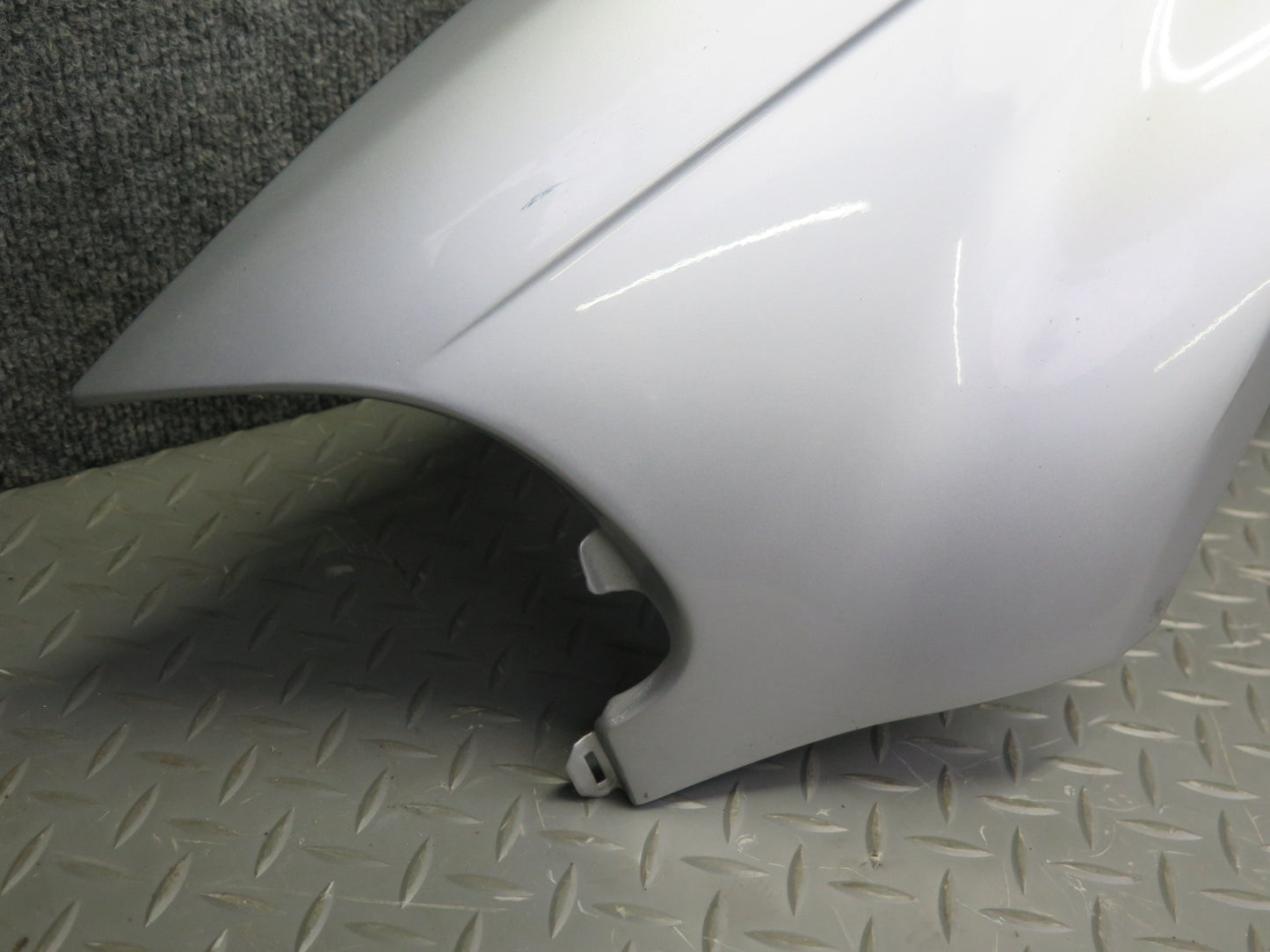 01-03 BMW E46 330ci Coupe Convertible Front Left Fender Shell Cover Panel OEM