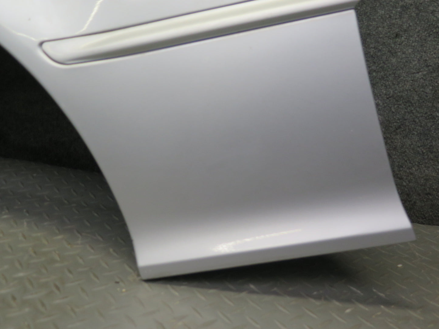 01-03 BMW E46 330ci Coupe Convertible Front Left Fender Shell Cover Panel OEM