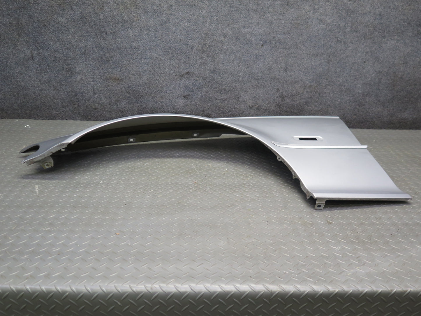 01-03 BMW E46 330ci Coupe Convertible Front Left Fender Shell Cover Panel OEM