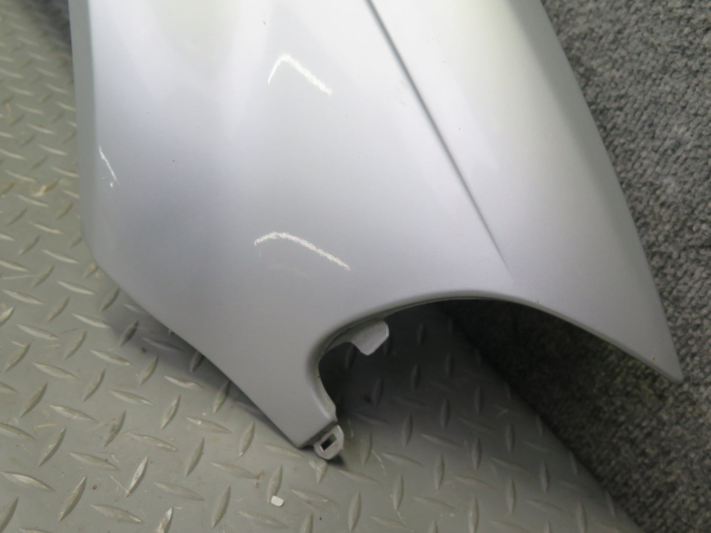 01-03 BMW E46 330ci Coupe Convertible Front Right Fender Shell Cover Panel OEM