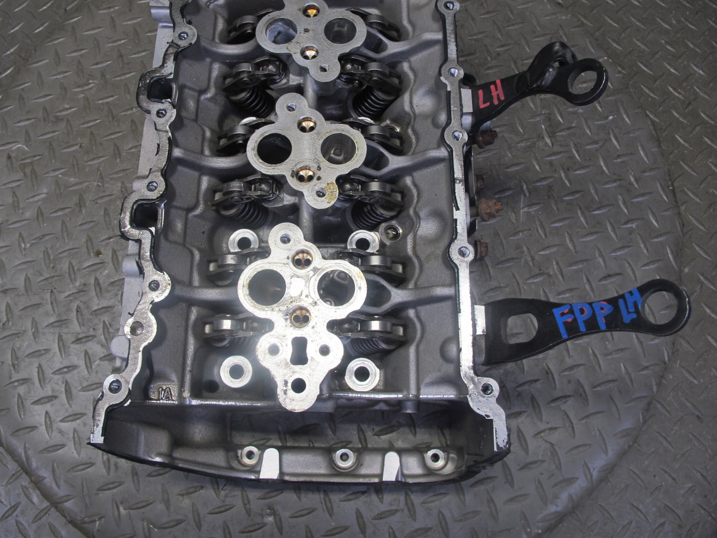 17-23 Porsche Panamera 971 2.9L Csza Engine Motor Left Cylinder Head 43k Miles