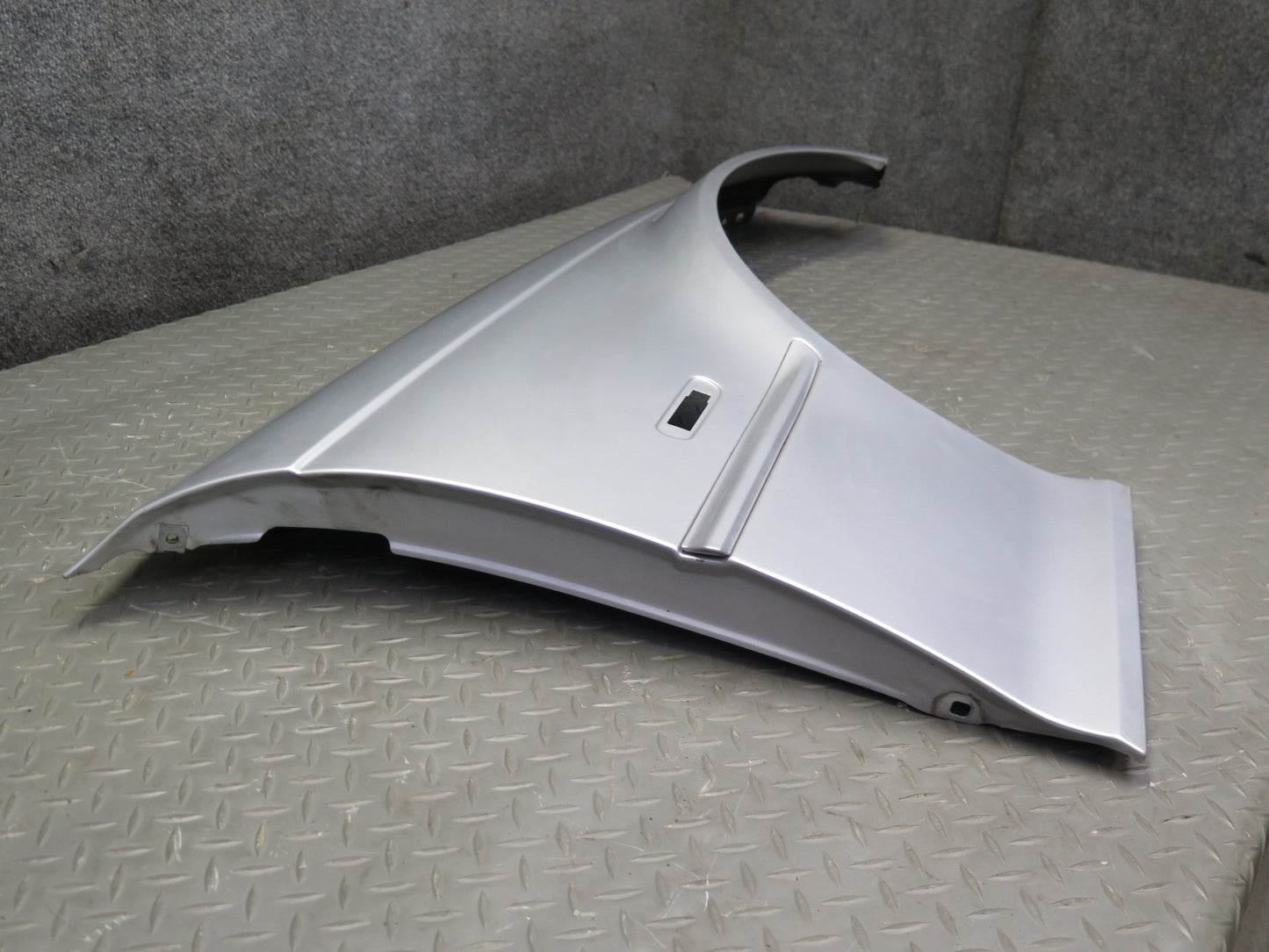 01-03 BMW E46 330ci Coupe Convertible Front Right Fender Shell Cover Panel OEM