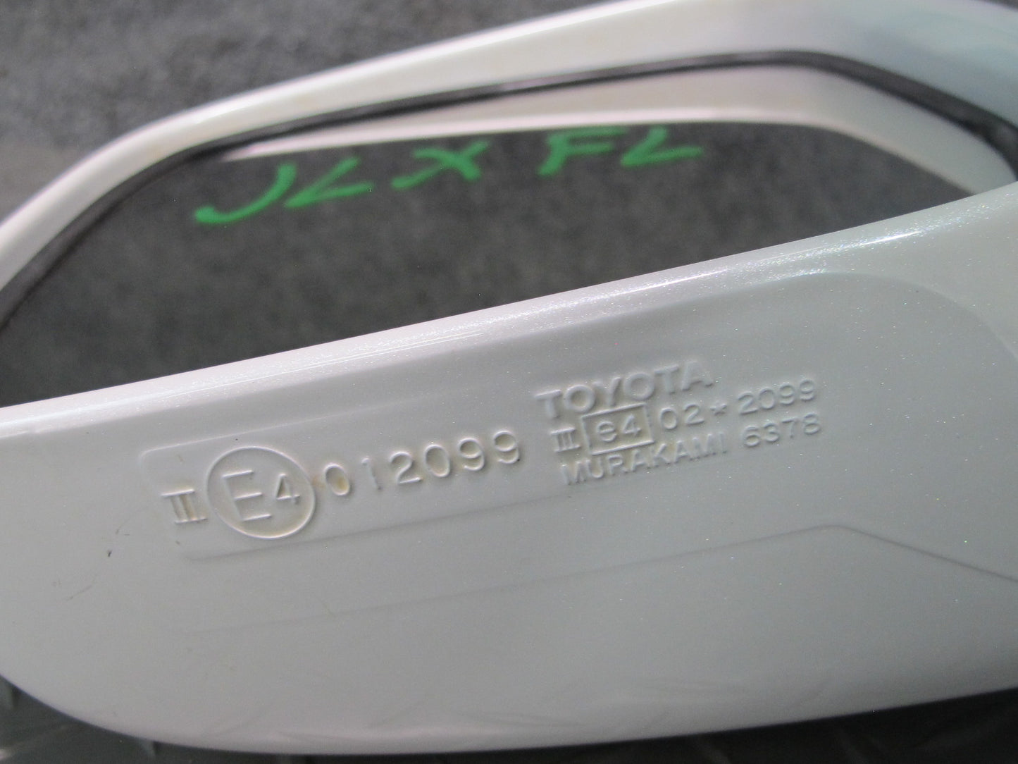 2006-2007 Lexus UZJ100L LX470 Left Door Heated Exterior Side View Power Mirror