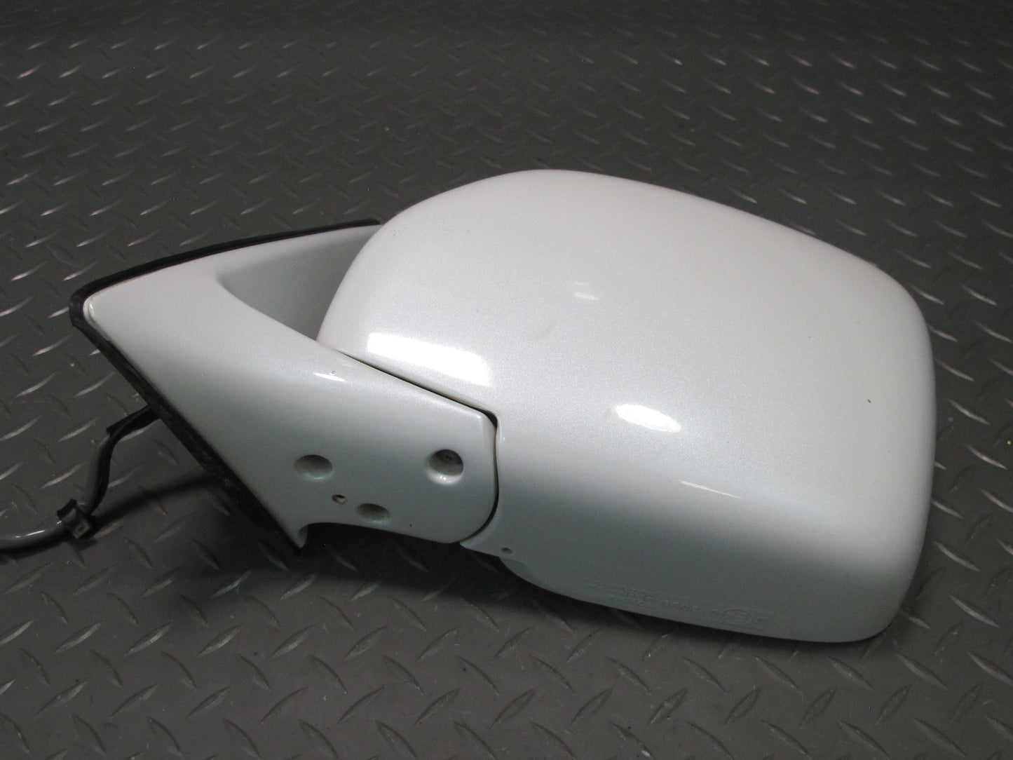 2006-2007 Lexus UZJ100L LX470 Left Door Heated Exterior Side View Power Mirror