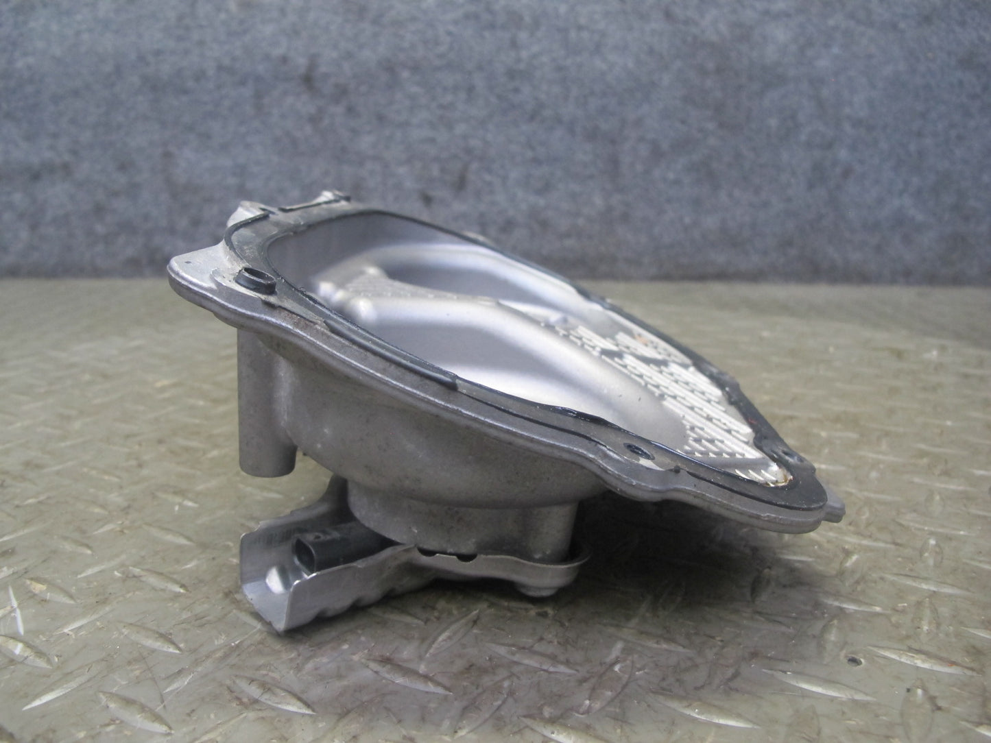 2017-2023 Porsche Panamera 971 2.9L Engine Left & Right Upper Timing Cover Set