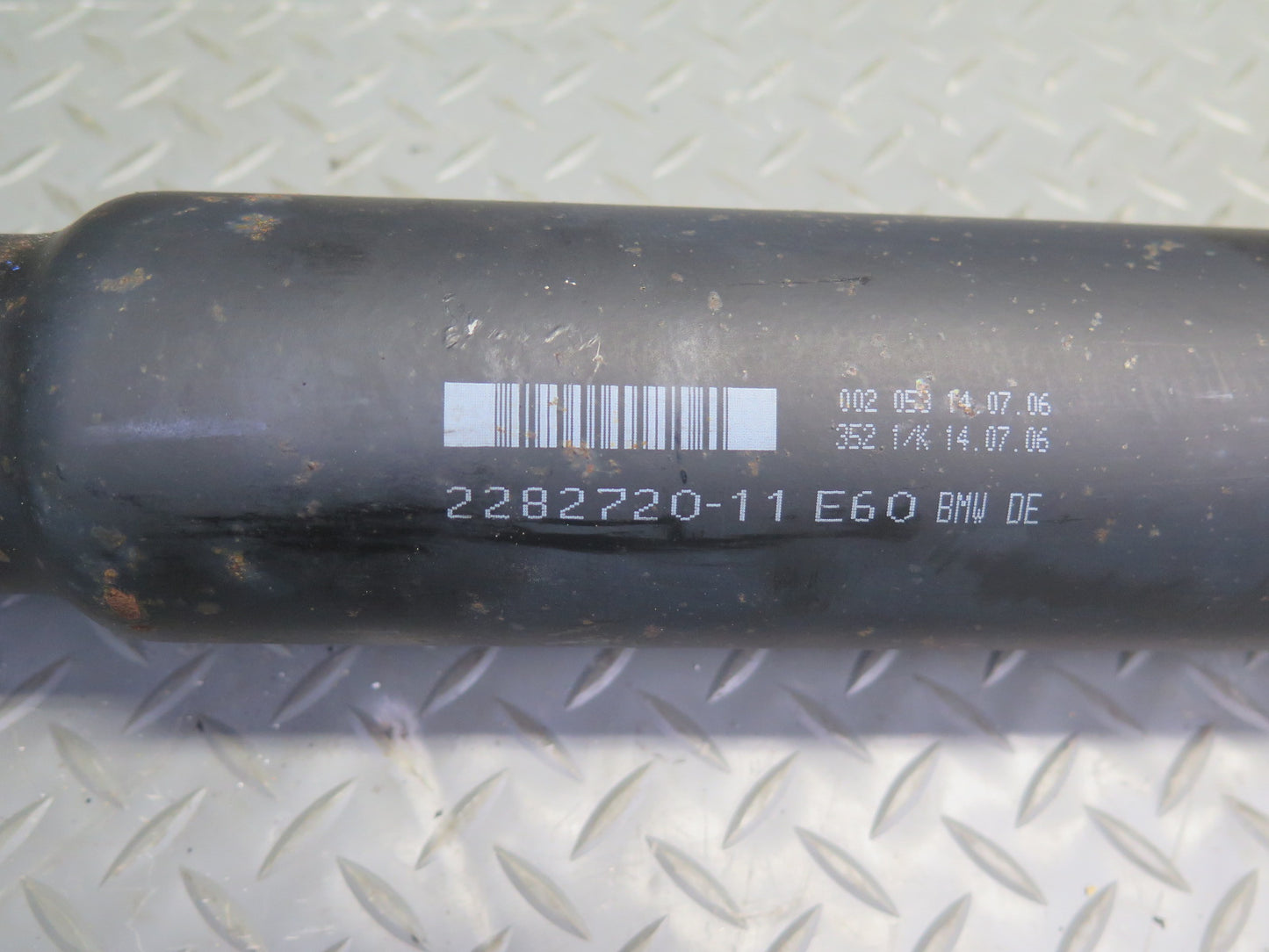 2006-2010 BMW E60 M5 SMG Rear Driveshaft Drive Shaft 2282720 55k Miles