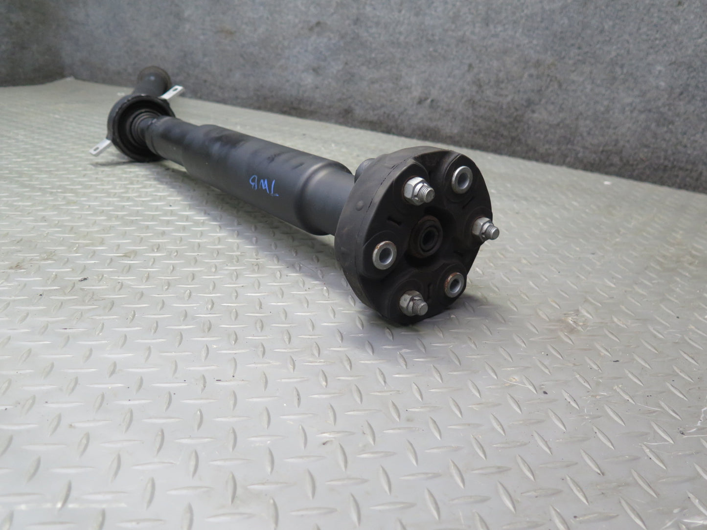 08-13 BMW E92 E93 335I N54 RWD A/T Rear Drive Shaft Driveshaft 7574678 64K OEM
