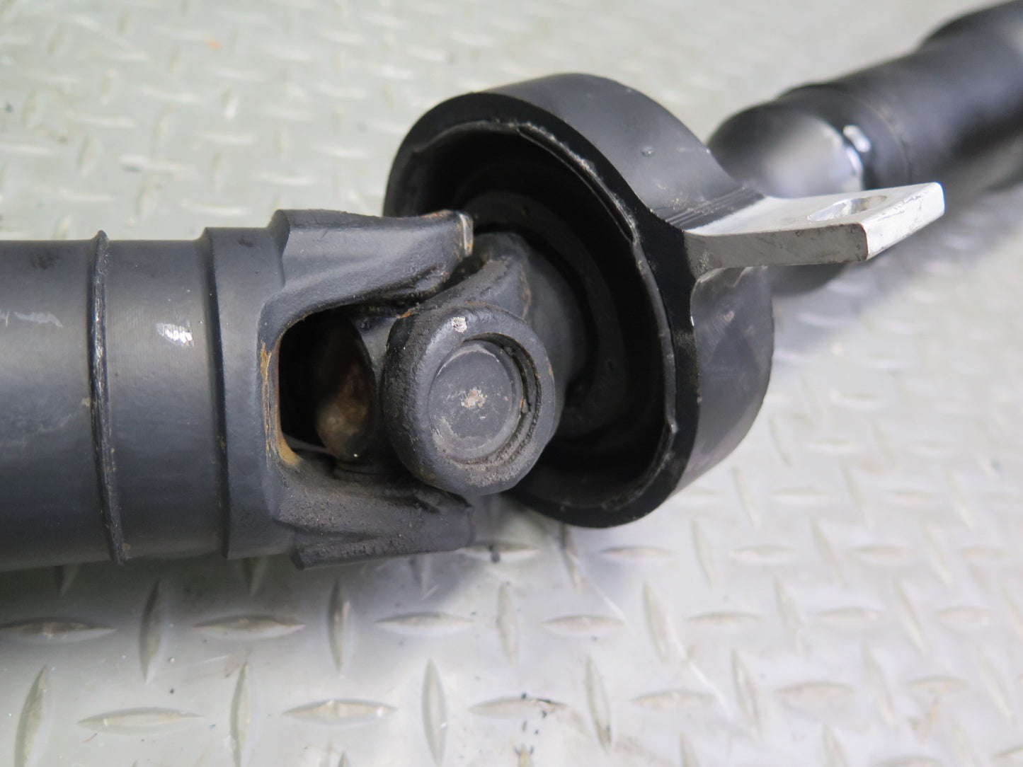 08-13 BMW E92 E93 335I N54 RWD A/T Rear Drive Shaft Driveshaft 7574678 64K OEM