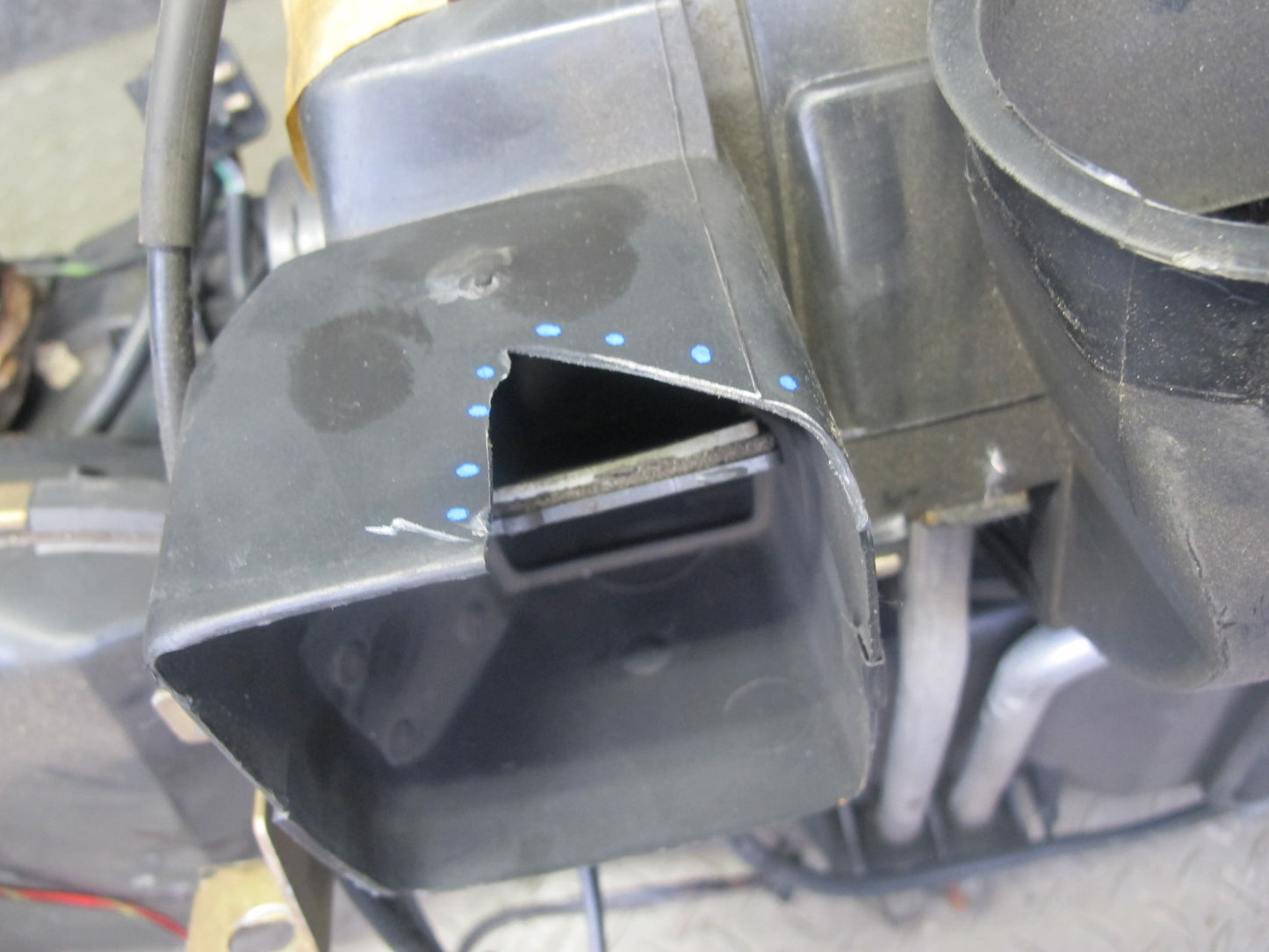 82-85 Mercedes W123 A/C Air Condition Evaporator Heater Climate Box OEM