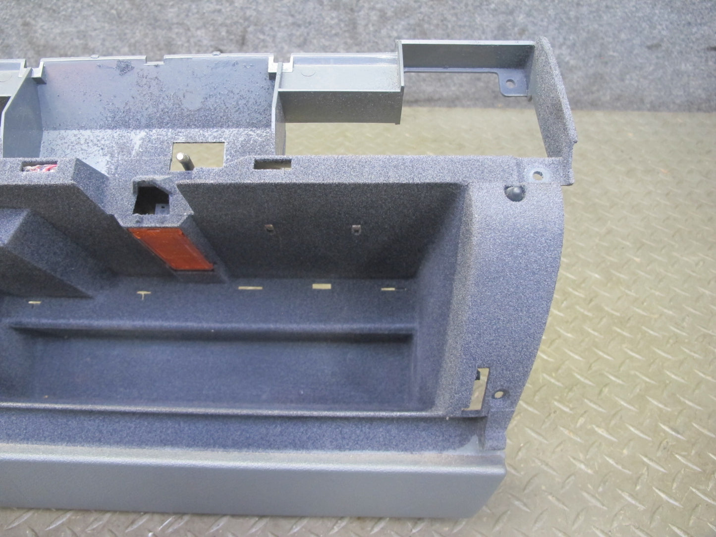 94-99 BMW E36 328iC Dash Front Right Glove Box Compartment Storage 8153013 OEM