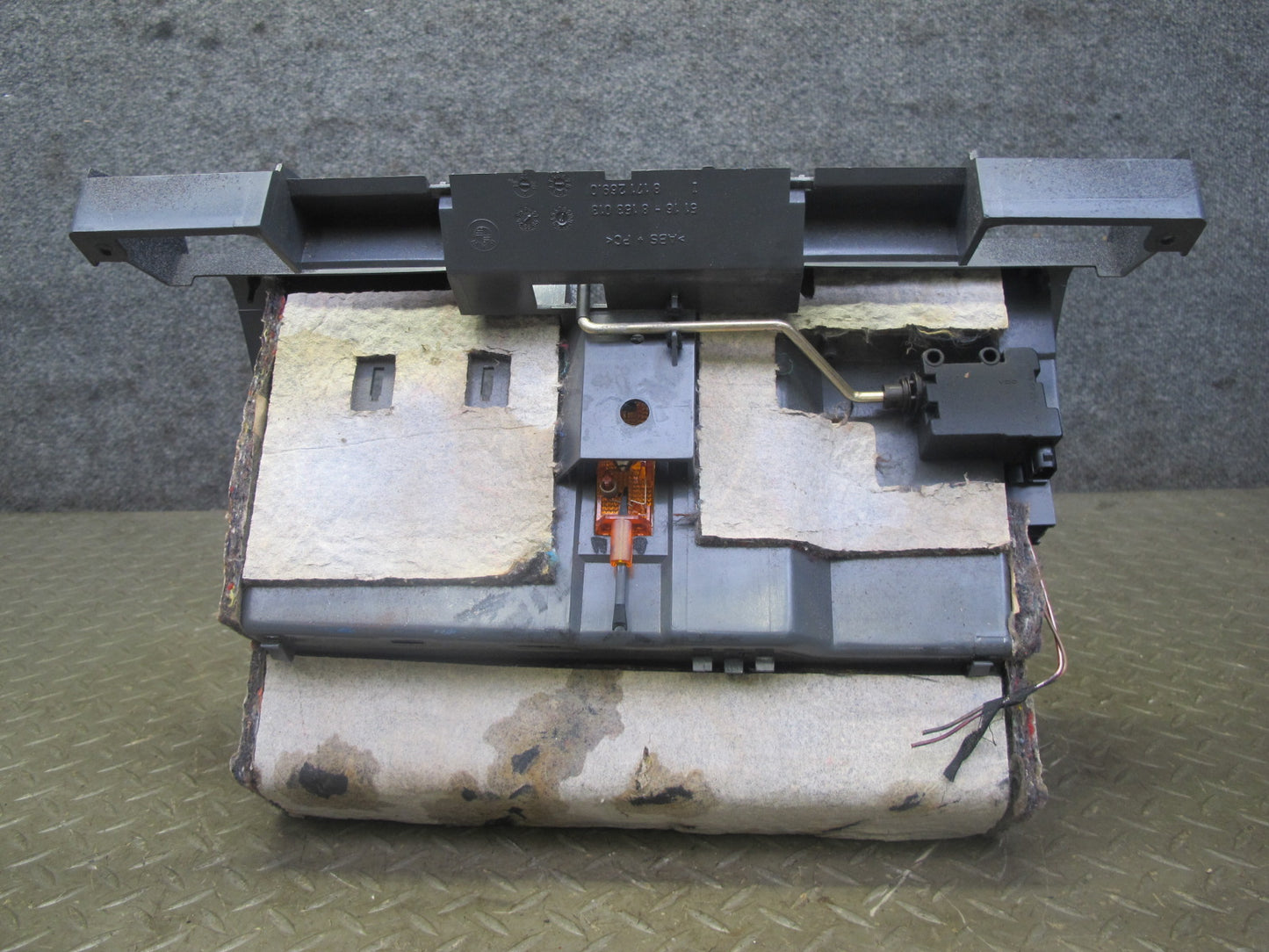 94-99 BMW E36 328iC Dash Front Right Glove Box Compartment Storage 8153013 OEM