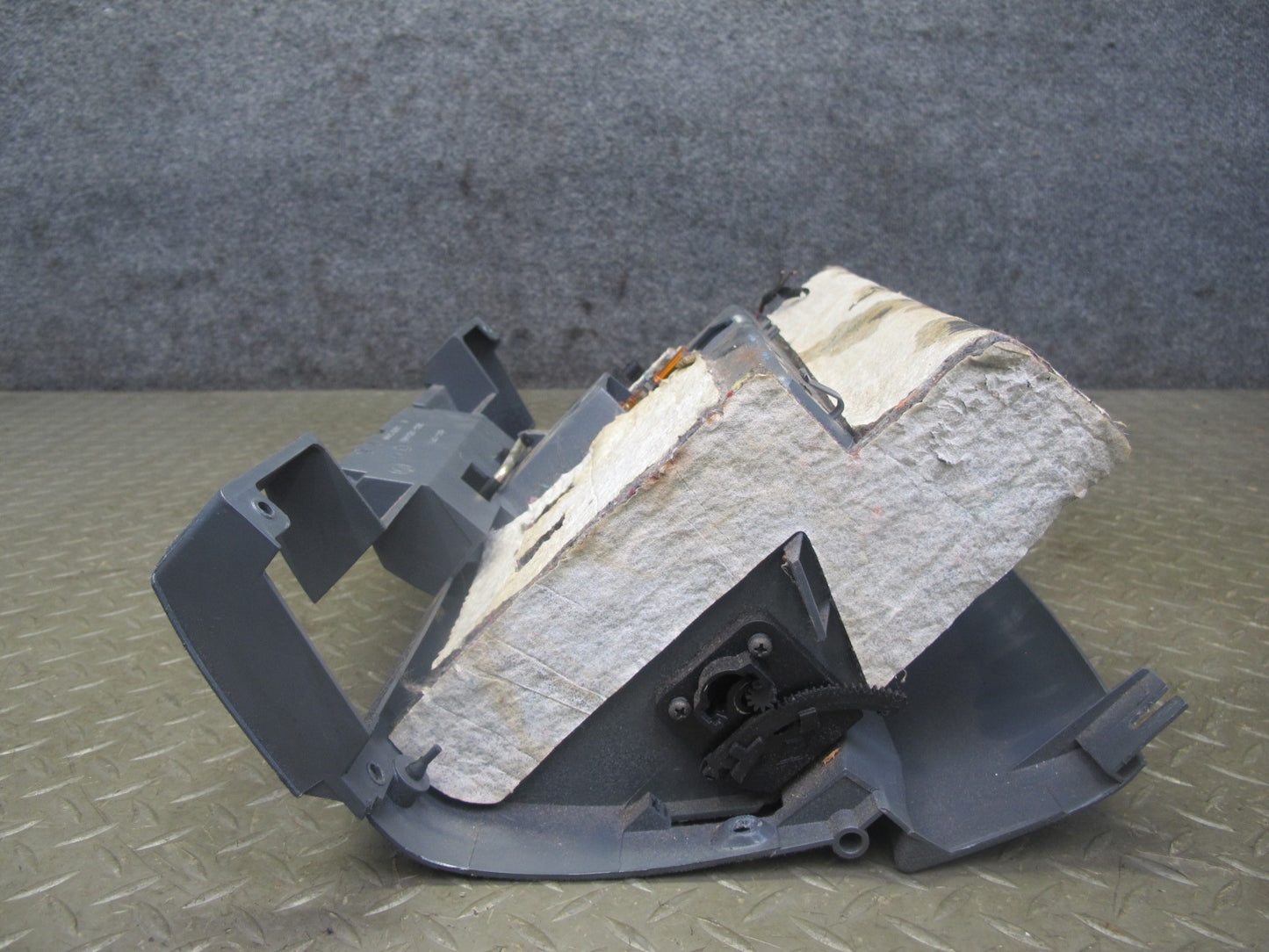 94-99 BMW E36 328iC Dash Front Right Glove Box Compartment Storage 8153013 OEM