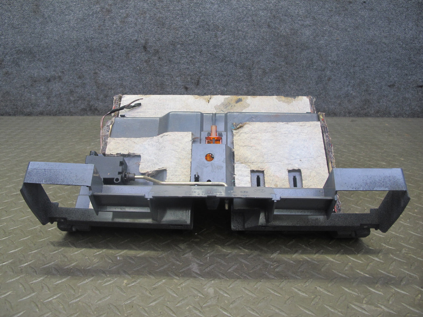 94-99 BMW E36 328iC Dash Front Right Glove Box Compartment Storage 8153013 OEM