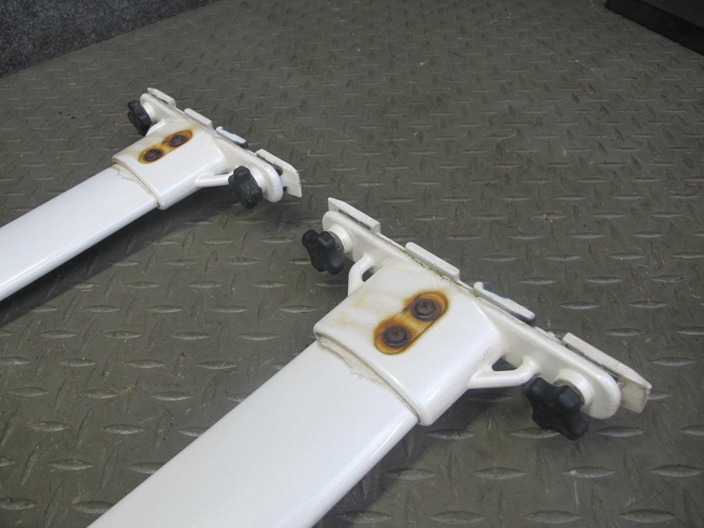 2003-2007 Lexus J100 LX470 Left & Right Roof Luggage Rack Rail Cross Bar Set