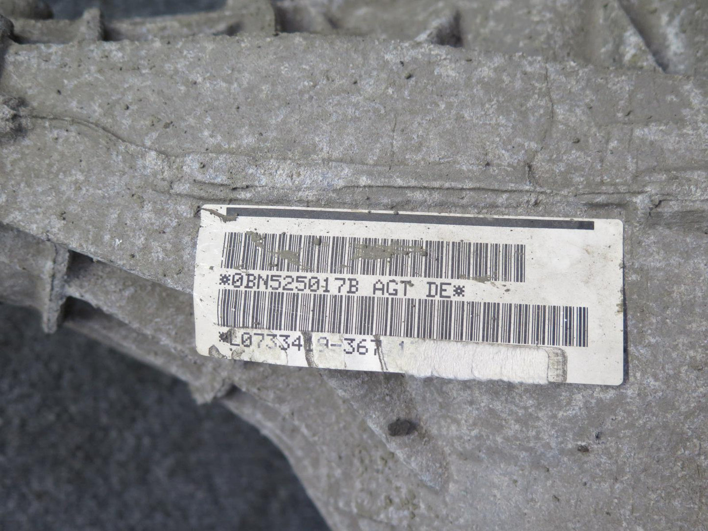 2011-2014 Porsche Cayenne 958 4.8L Turbo Rear Axle Differential Carrier 2.92