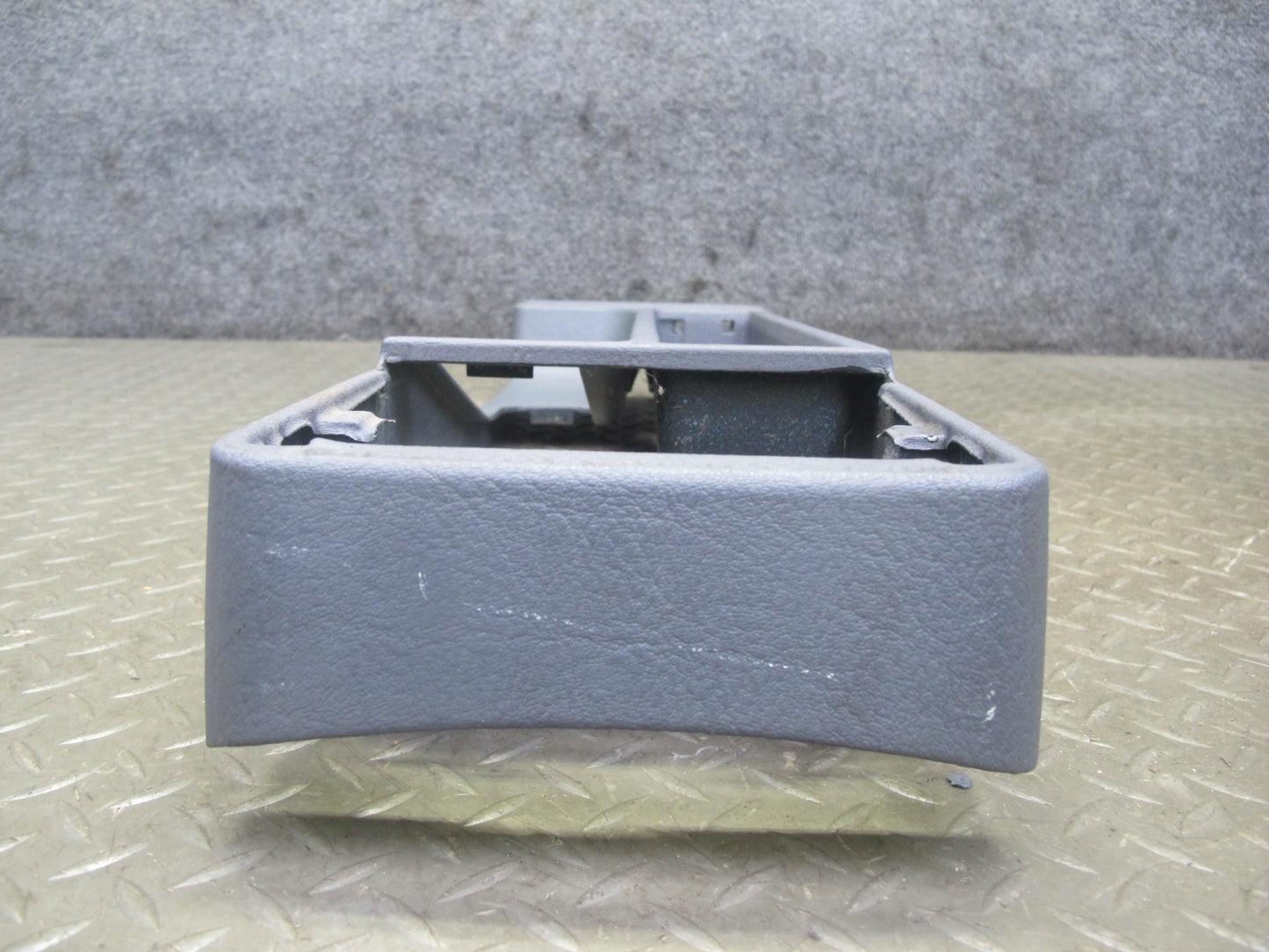 96-99 BMW E36 328iC Center Console Trim Cover Panel 162484 OEM