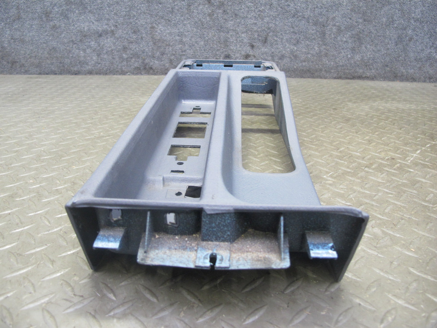 96-99 BMW E36 328iC Center Console Trim Cover Panel 162484 OEM