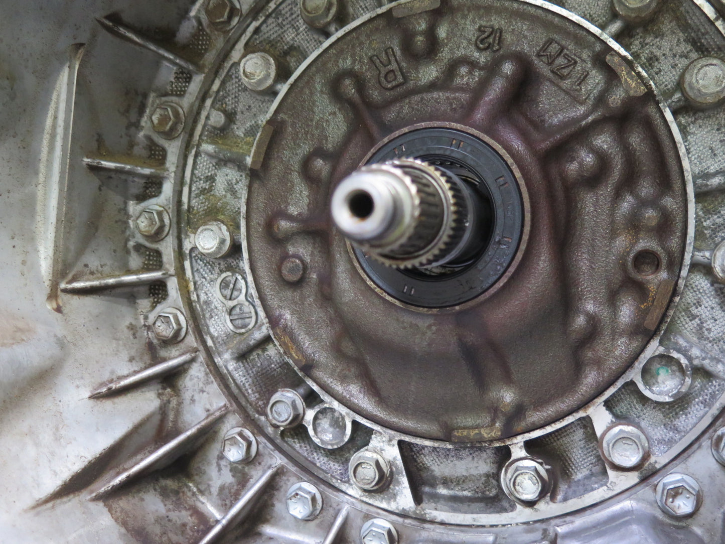 12-18 Porsche Cayenne 958 4.8L Turbo AWD A48.54 TR-82SD Auto Transmission 67K