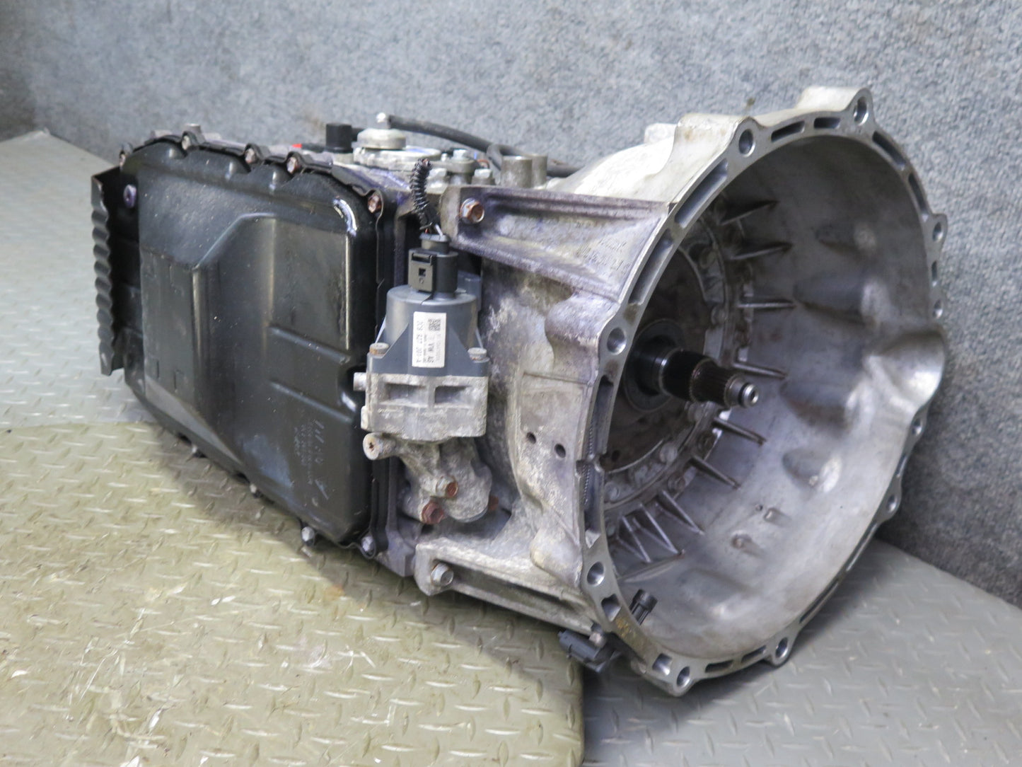 12-18 Porsche Cayenne 958 4.8L Turbo AWD A48.54 TR-82SD Auto Transmission 67K