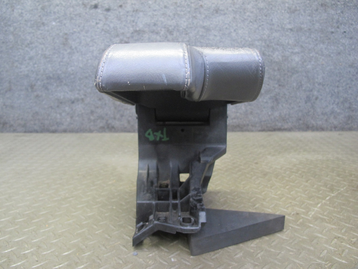 94-99 BMW E36 325iC 328iC Convertible Center Console Leather Armrest Gray OEM