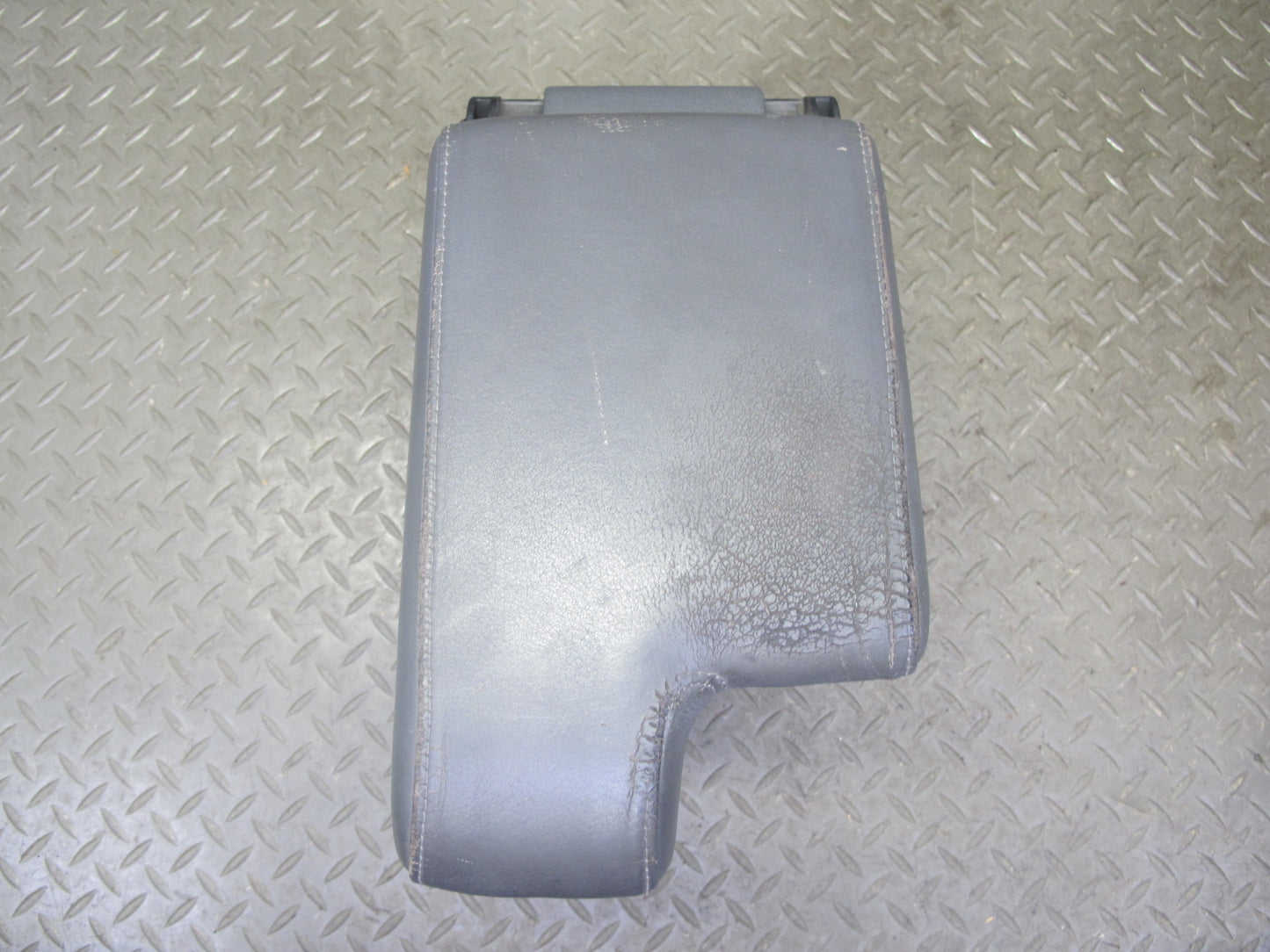 94-99 BMW E36 325iC 328iC Convertible Center Console Leather Armrest Gray OEM