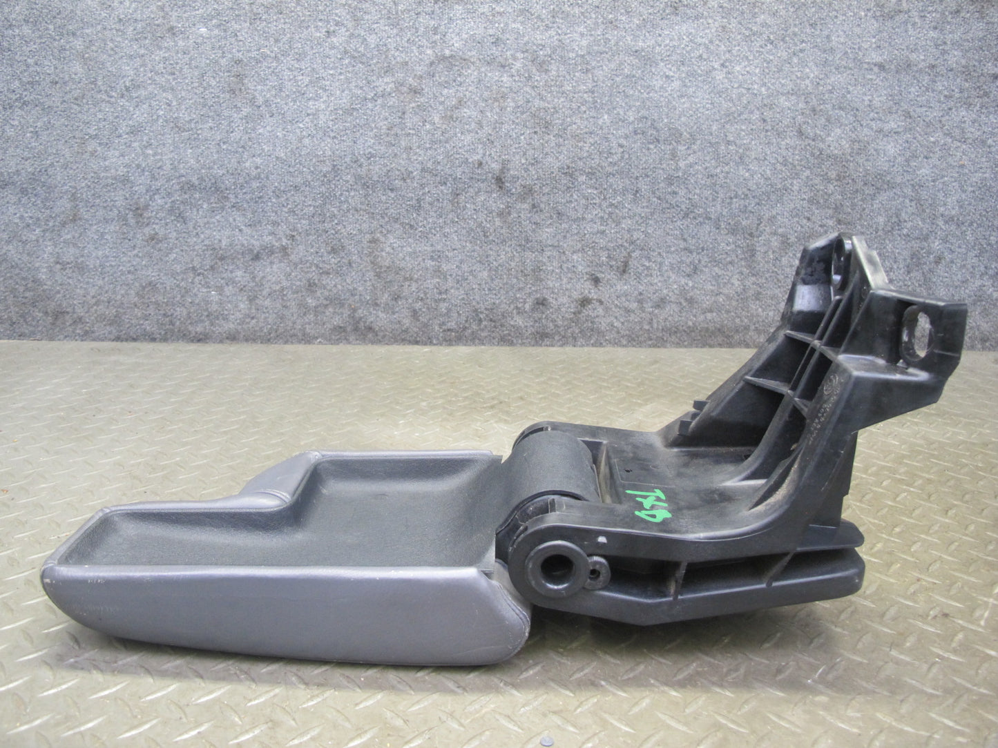 94-99 BMW E36 325iC 328iC Convertible Center Console Leather Armrest Gray OEM