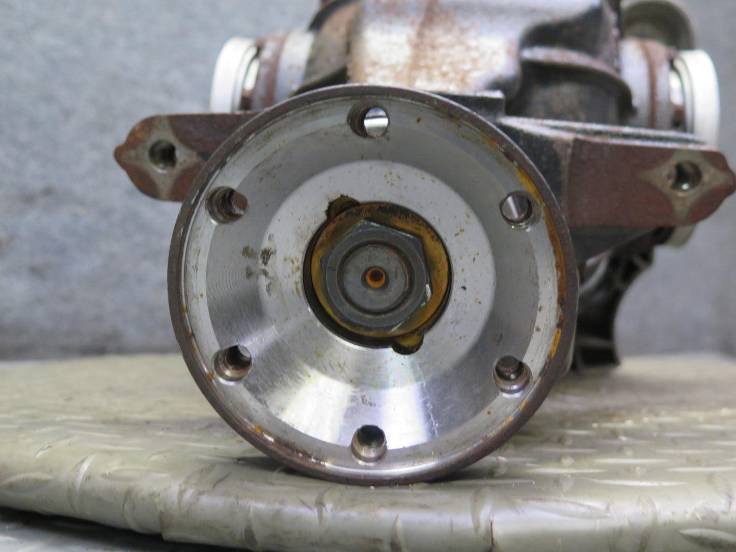 2006-2010 BMW E60 M5 SMG LSD Rear Differential Carrier 3.62 Ratio 2283062 55k