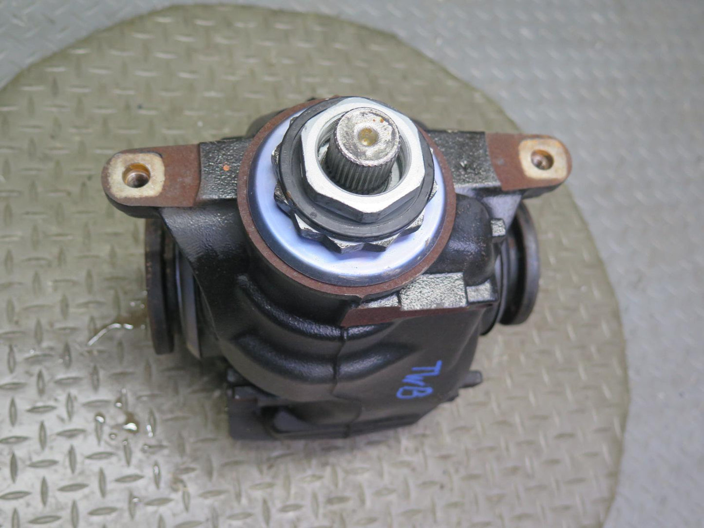 07-13 BMW E90 E92 E93 335i A/T Rear Axle Differential Carrier 3.46 Ratio 64K OEM