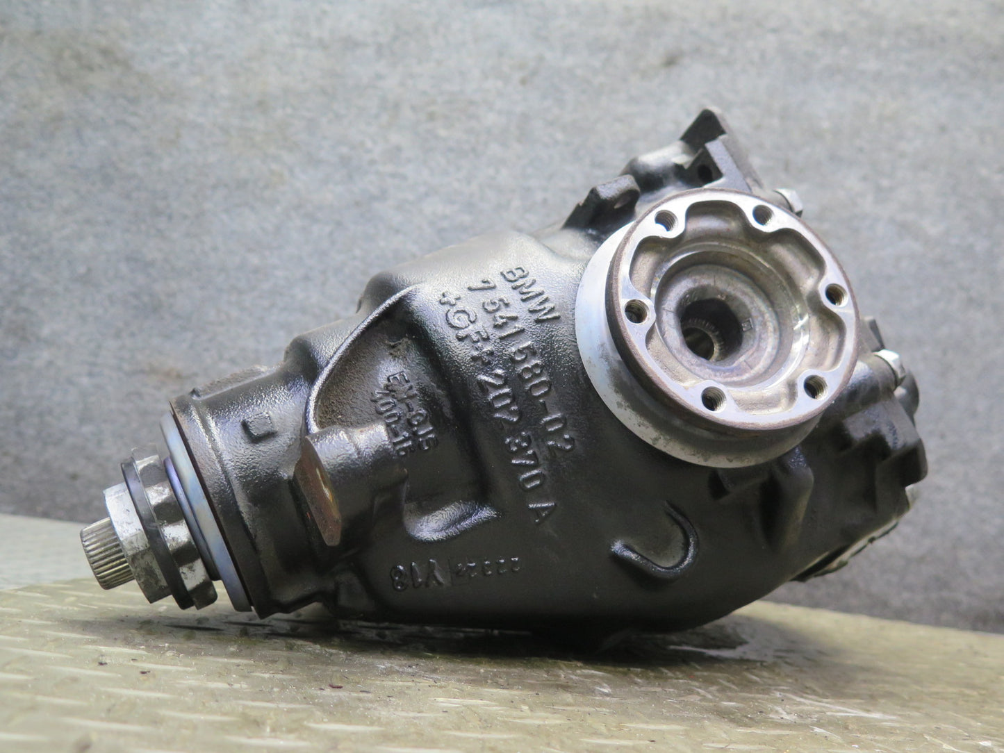 07-13 BMW E90 E92 E93 335i A/T Rear Axle Differential Carrier 3.46 Ratio 64K OEM