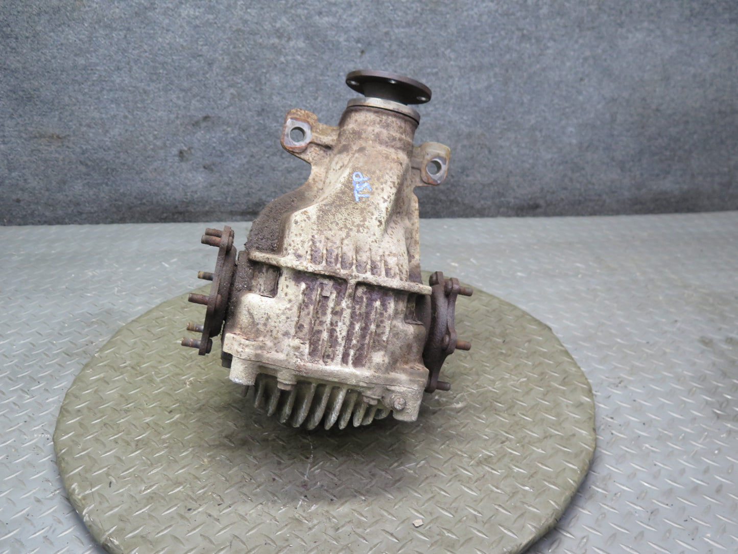 89-92 Toyota Supra MK3 NA A/T G284 Rear Differential Carrier 4.3 Ratio 118k OEM