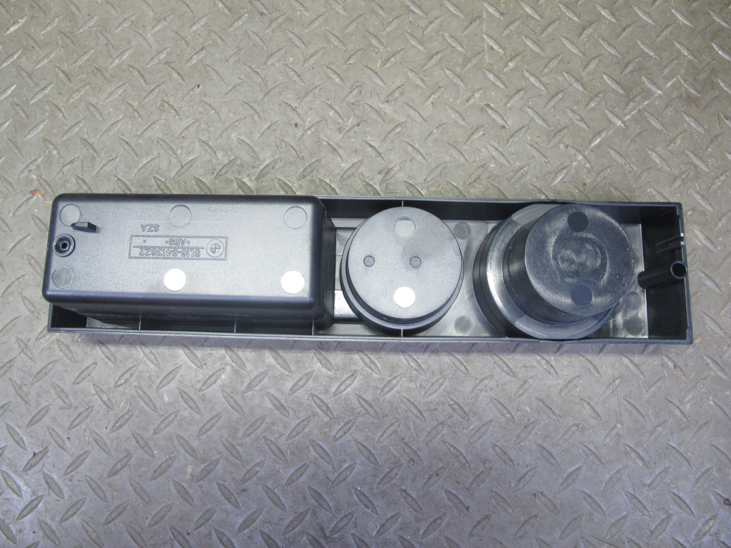 96-99 BMW E36 328iC Center Console Trim CUP Holder Cover Panel 8413622 OEM