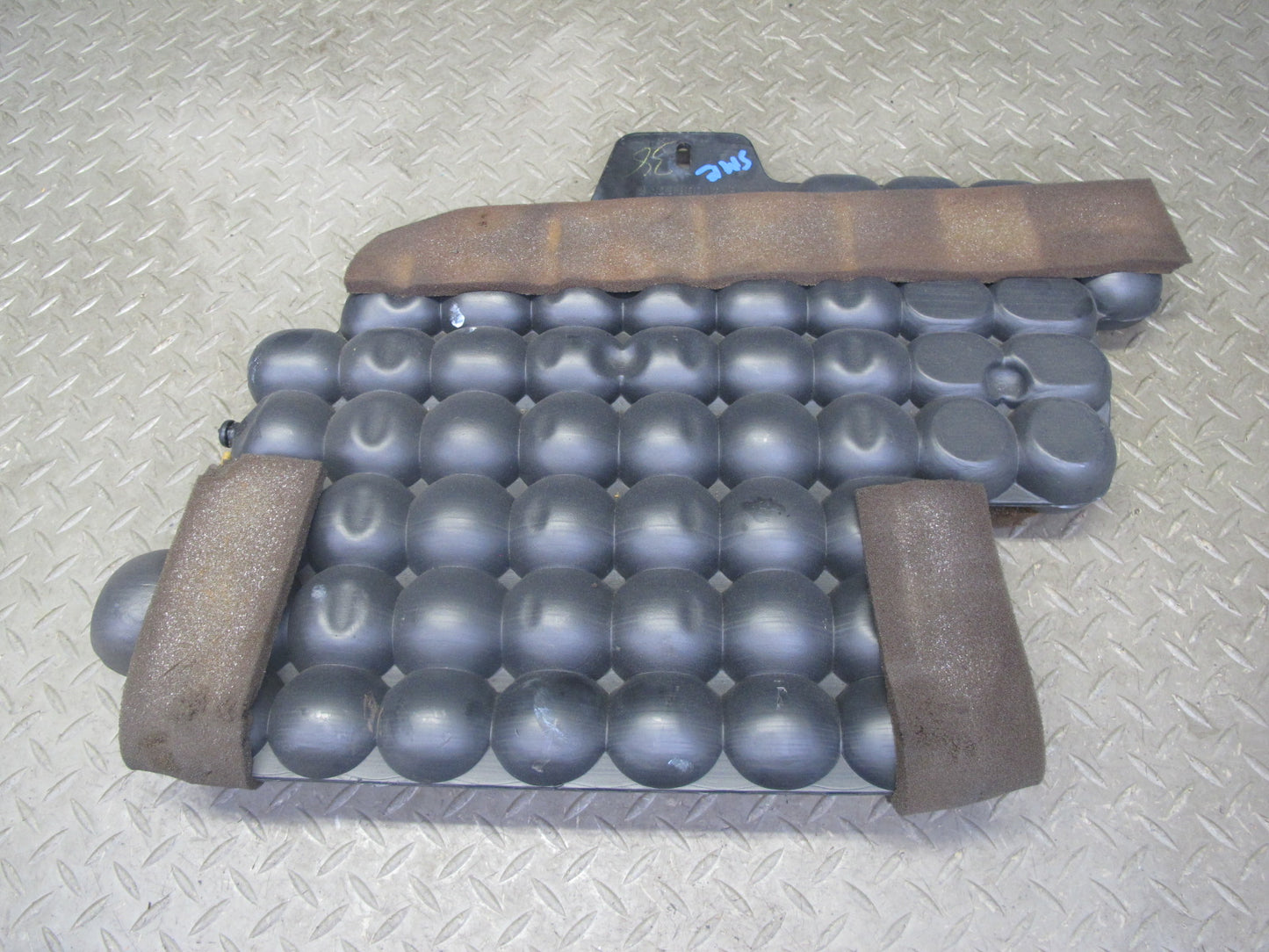 77-85 Mercedes W123 300D 240D Vacuum Reservoir Tank 1238001419 OEM