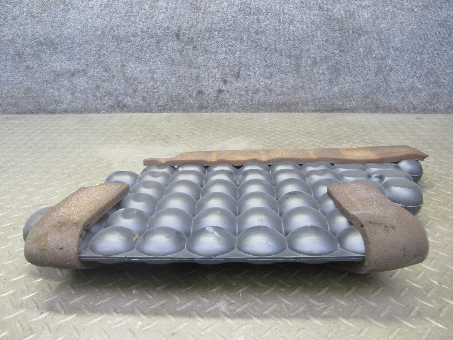 77-85 Mercedes W123 300D 240D Vacuum Reservoir Tank 1238001419 OEM