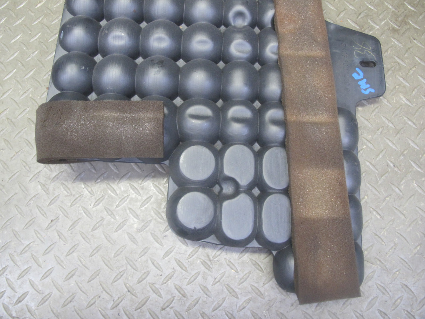 77-85 Mercedes W123 300D 240D Vacuum Reservoir Tank 1238001419 OEM