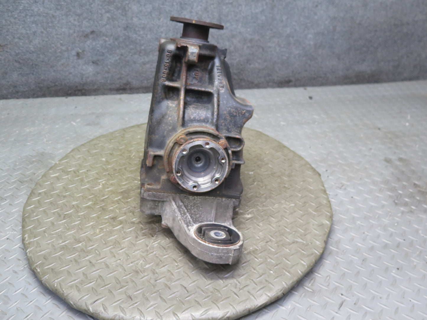 96-99 BMW E36/7 Z3 1.9L M44 M/T Rear Differential Carrier 3.45 Ratio OEM