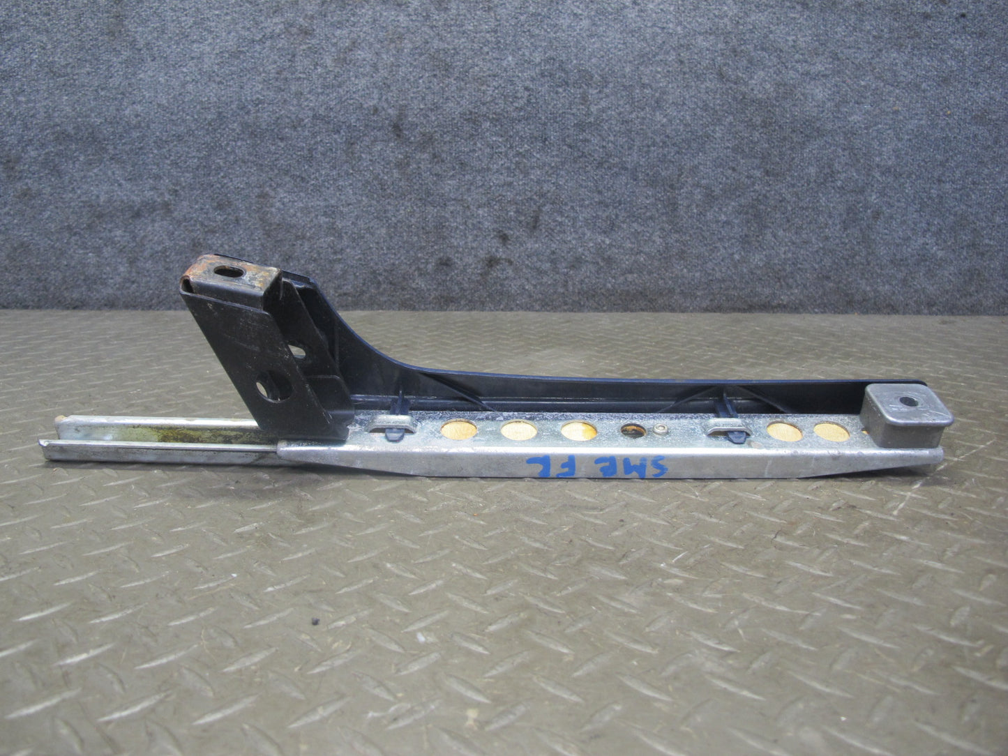 82-85 Mercedes W123 Front Right Seat Track Rail w Handle & Cover Blue Set OEM