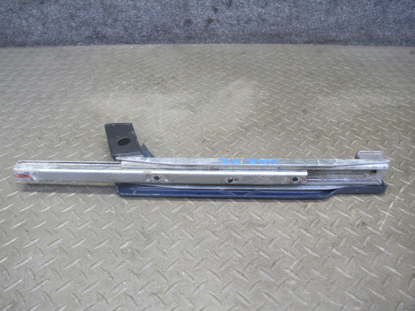82-85 Mercedes W123 Front Right Seat Track Rail w Handle & Cover Blue Set OEM