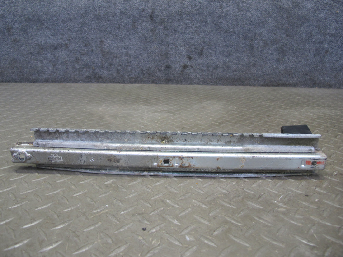 82-85 Mercedes W123 Front Right Seat Track Rail w Handle & Cover Blue Set OEM