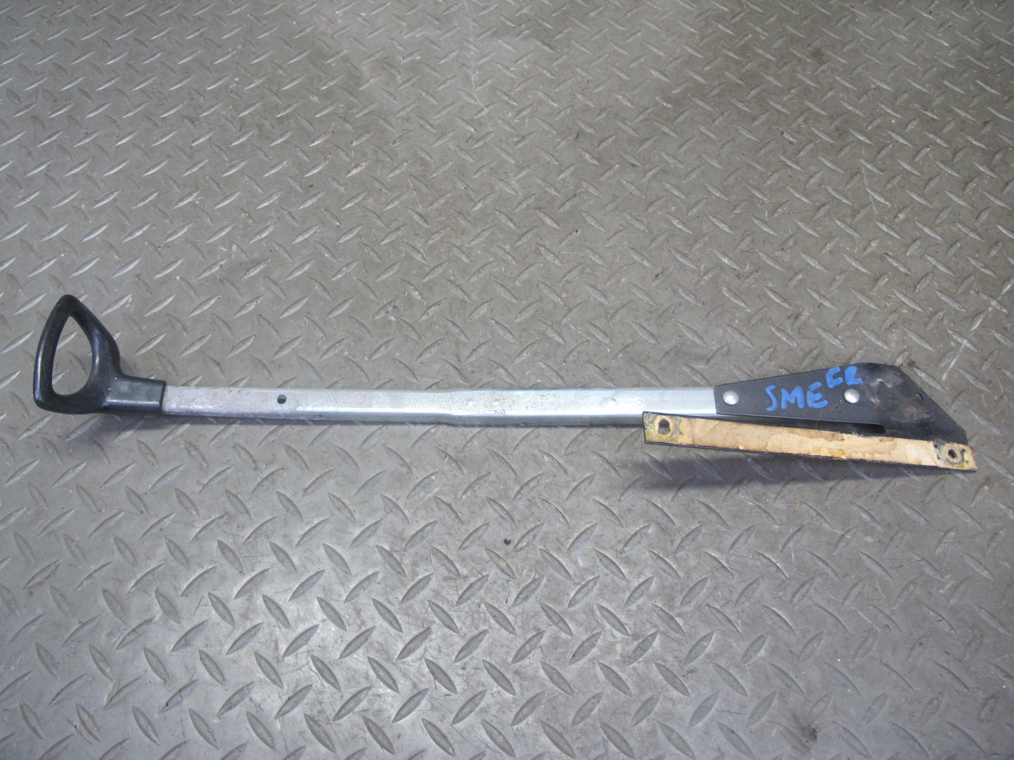 82-85 Mercedes W123 Front Right Seat Track Rail w Handle & Cover Blue Set OEM