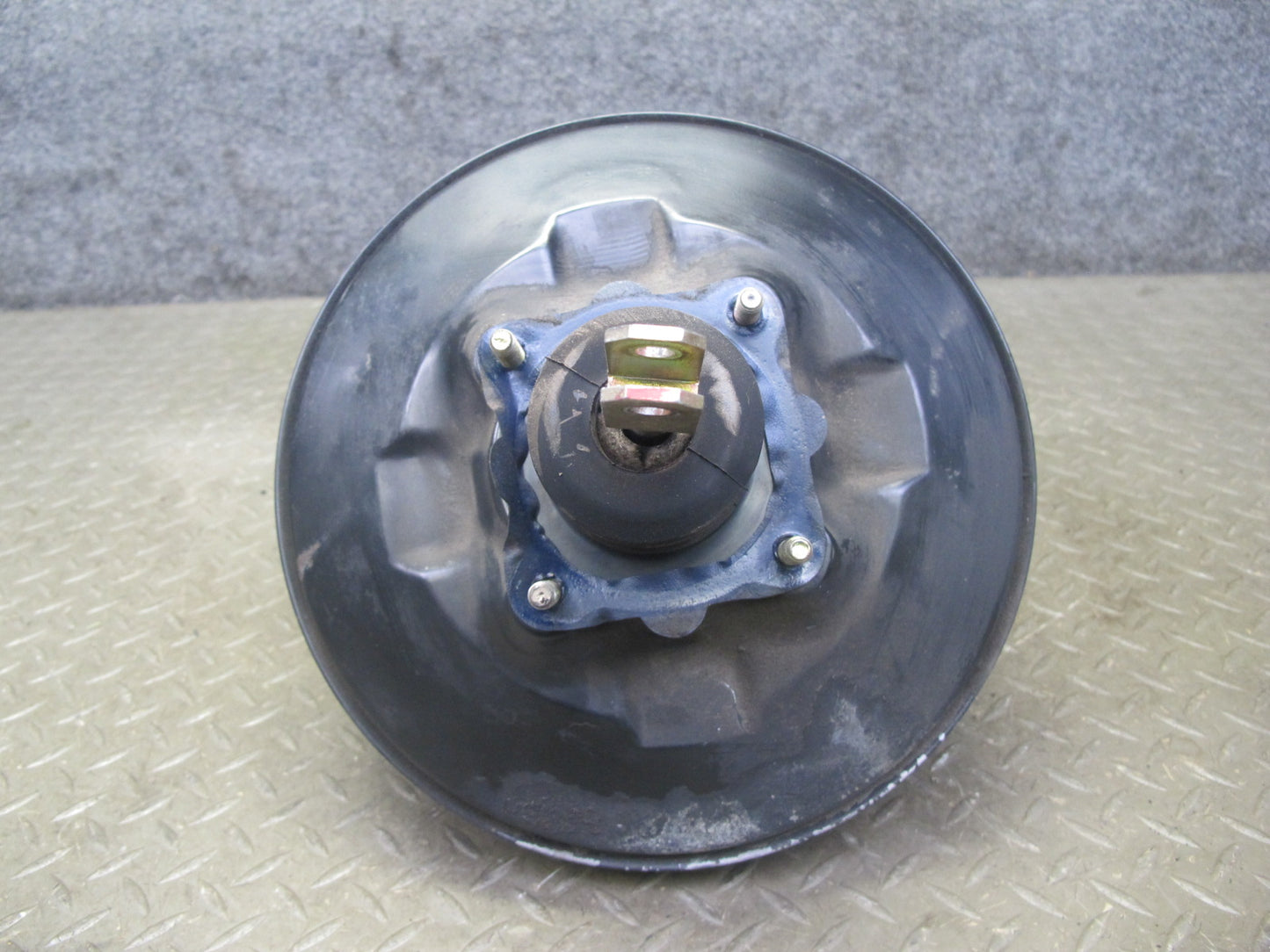 82-83 Mercedes W123 240D Brake Master Cylinder Booster Fluid Reseervoir Tank OEM