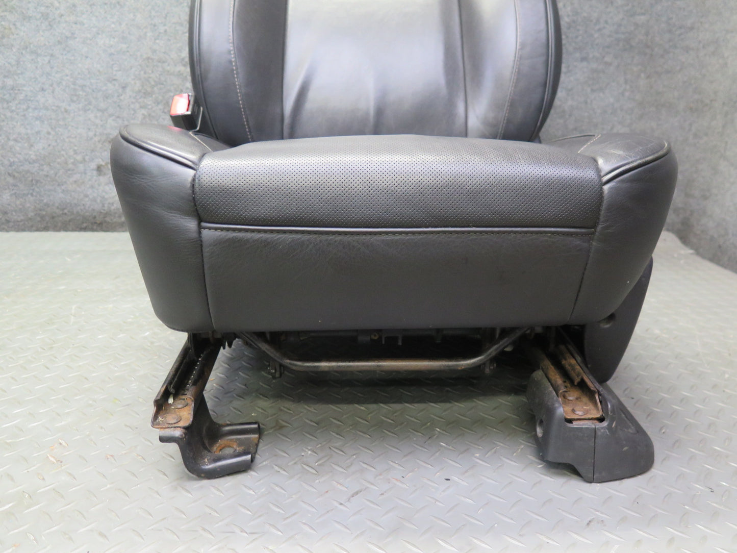 2013-2014 Cadillac Escalade Platinum Front Left & Right Leather Seat Set of 2