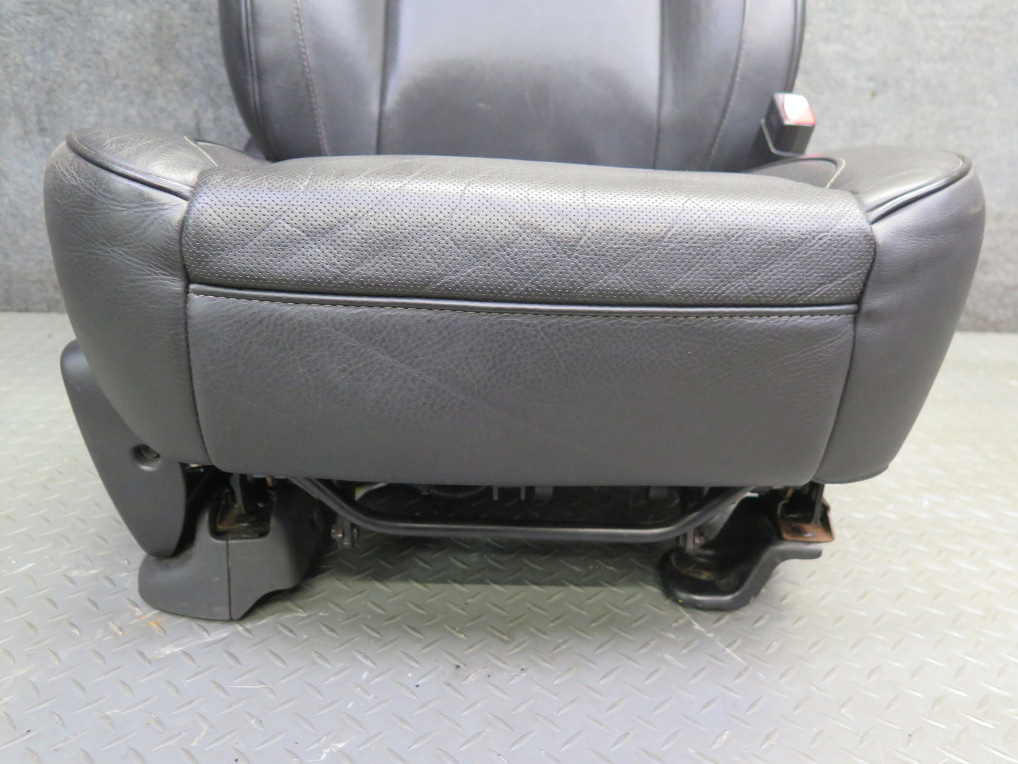 2013-2014 Cadillac Escalade Platinum Front Left & Right Leather Seat Set of 2