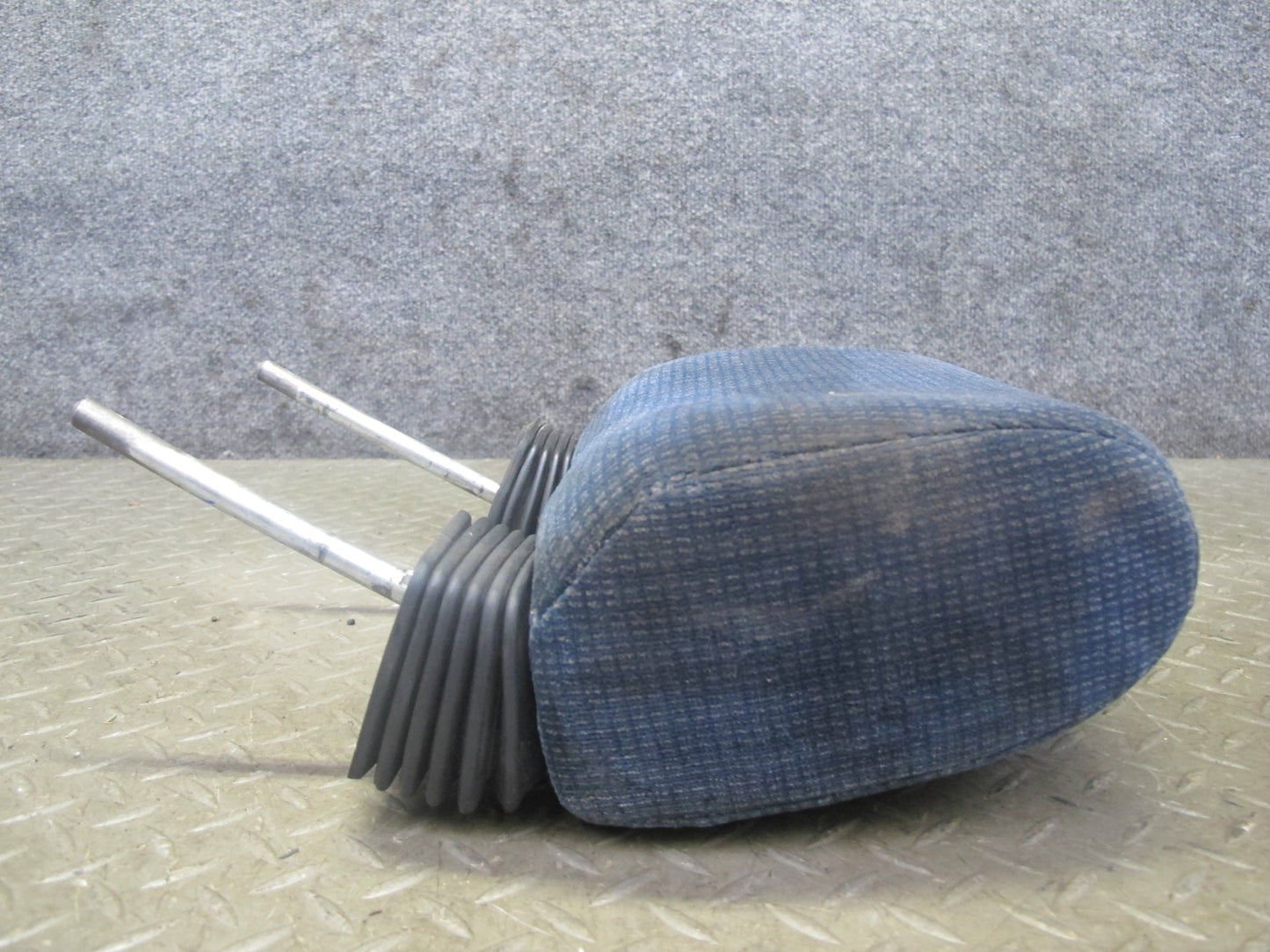 85-89 Toyota MR2 AW15 Set of 2 Front Left & Right Velour Seat Headrest Blue OEM